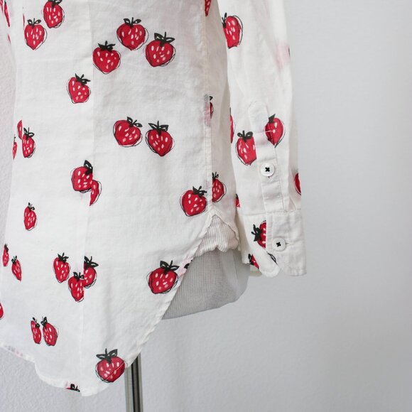 Anthropologie HD in Paris Hanalei Strawberry Print Button Down Blouse Shirt, 00 - Picture 11 of 12